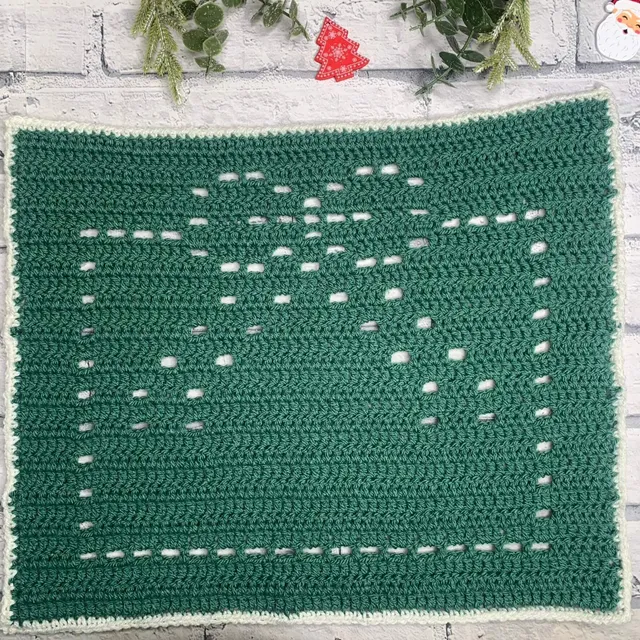 Filet Crochet Christmas Gift Pattern