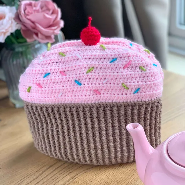 Cupcake Tea Cozy Crochet Pattern