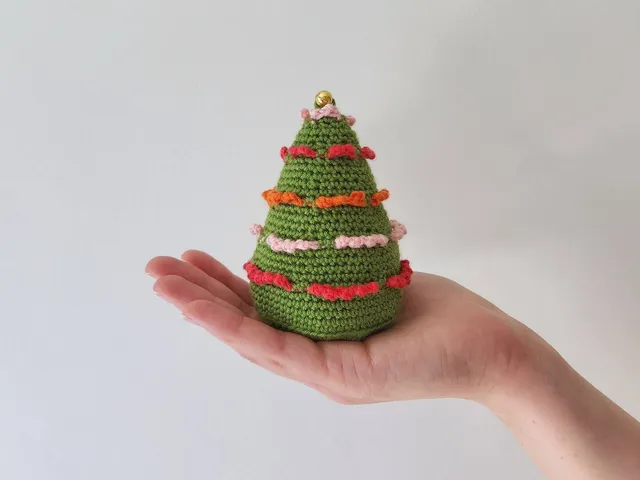 Free Crochet Christmas Tree Pattern
