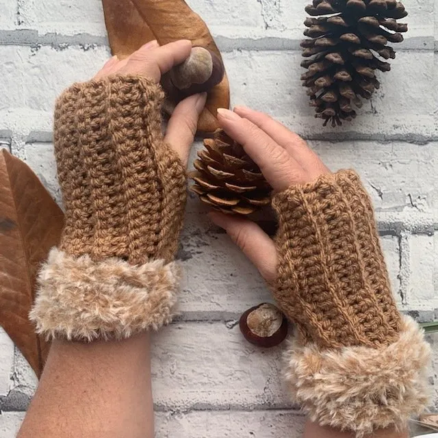 Free Crochet Fingerless Glove pattern with Faux Fur