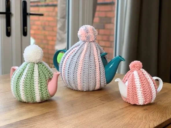 Ribbed Crochet Tea Cosy Pattern