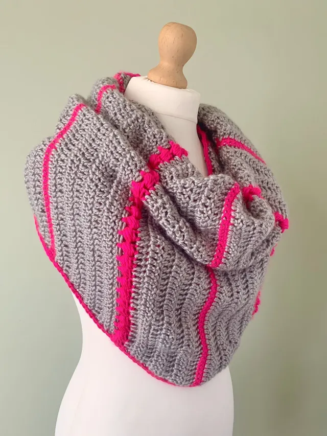 Free Triangle Shawl Crochet Pattern