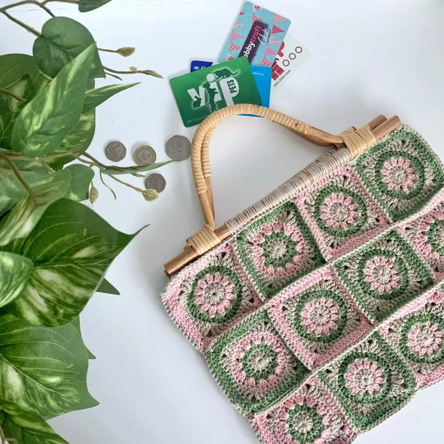 Granny Square Bag Pattern