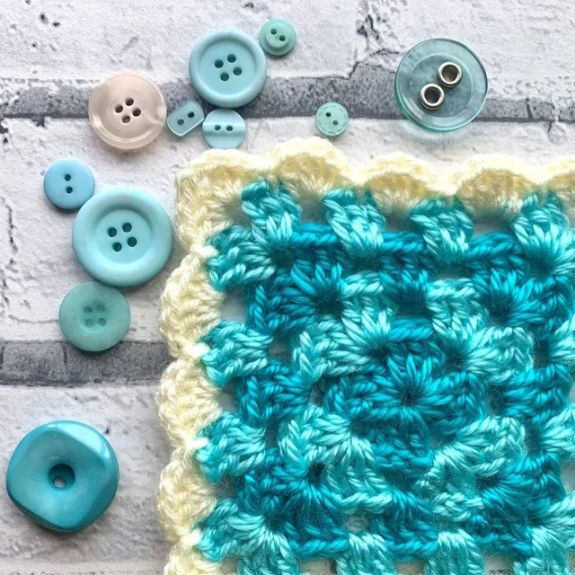 5 Easy Granny Square Crochet Borders