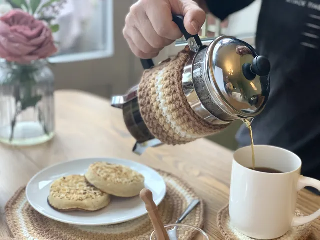 Easy Crochet French Press Cozy Pattern