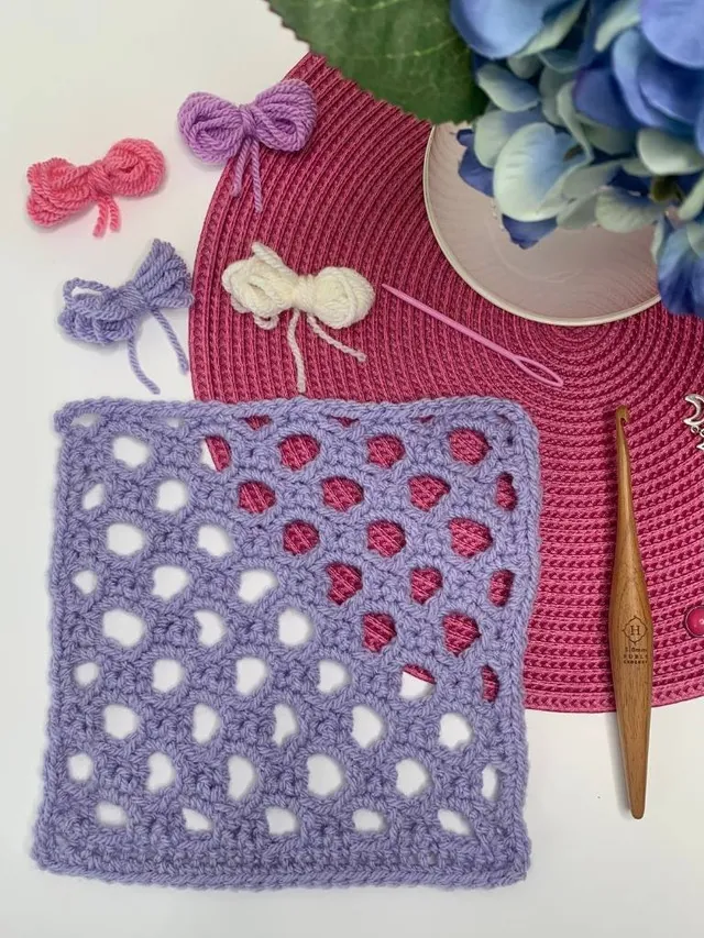 Honeycomb Trellis Free Granny Square Pattern