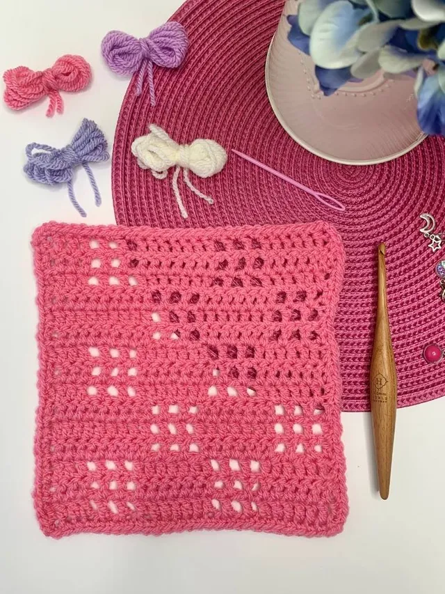 How to Filet Crochet a Granny Square