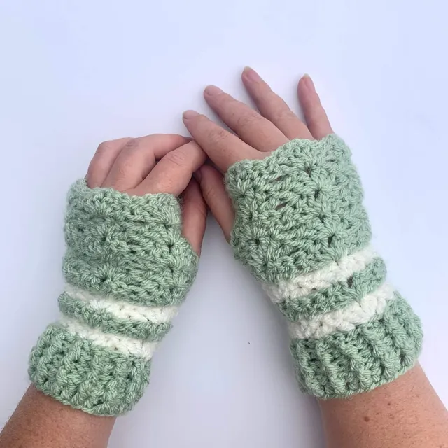 Crochet Fingerless Gloves Pattern Free