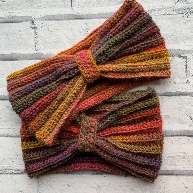 Free Pattern – Crochet Autumnal Ear Warmer