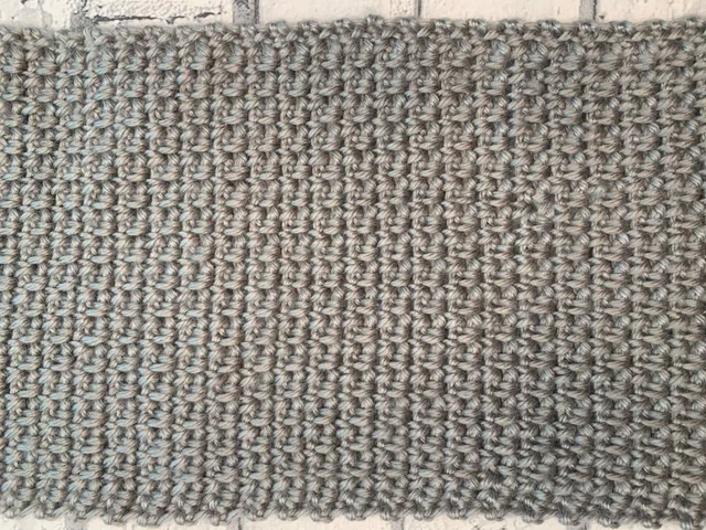 Learn how to crochet Linen Stitch with video tutorial