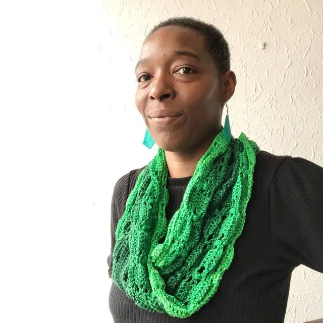 Twisted Cowl Crochet Pattern