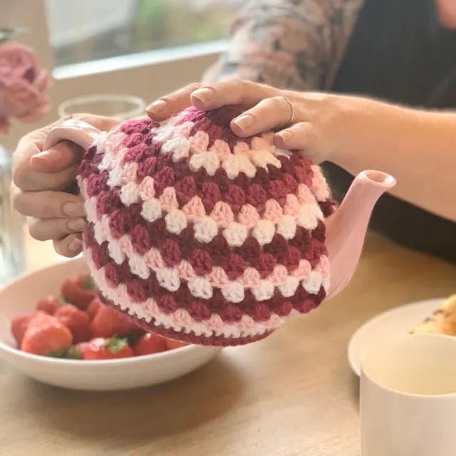 Vintage Crochet Tea Cosy Free Pattern