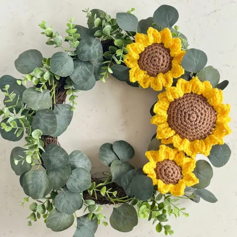 Free Crochet Sunflower Pattern in 3 sizes